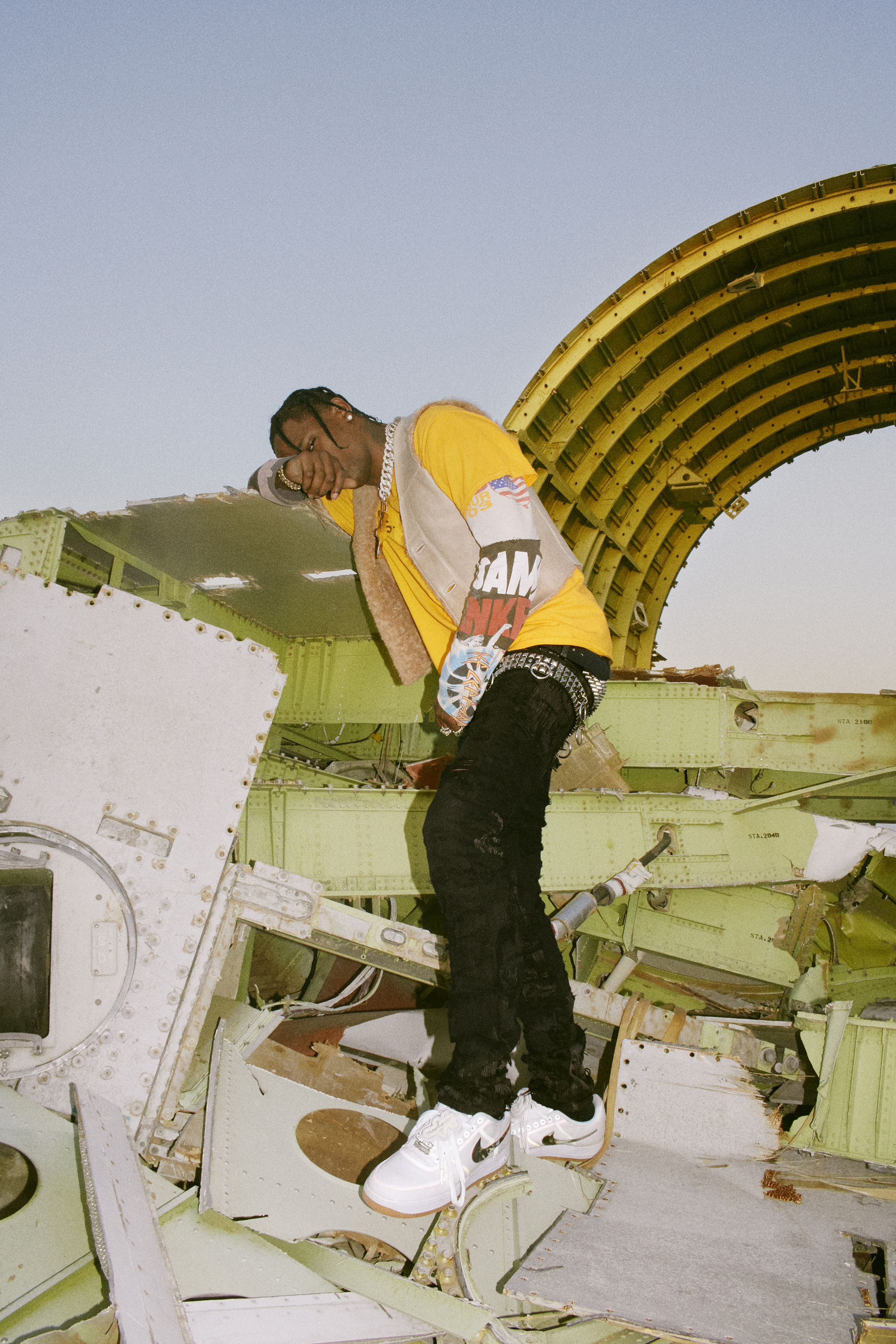 travis scott air force 1 sail outfit